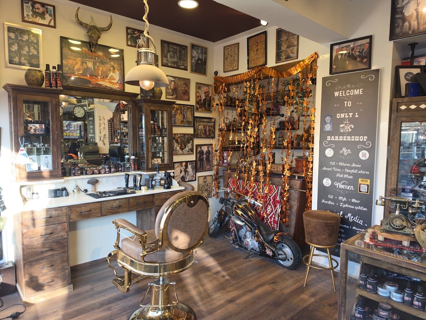 De barber waar mensen speciaal een naam voor vragen